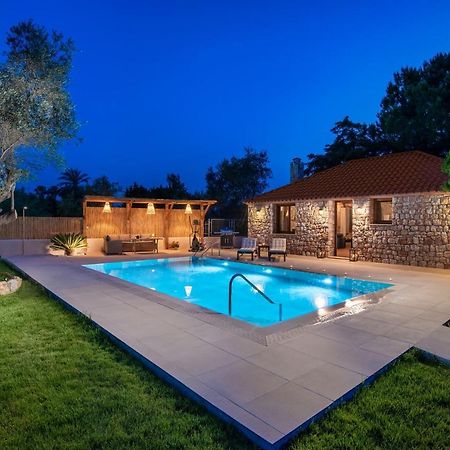 Vila Filerolia Stone House Pastida Exteriér fotografie